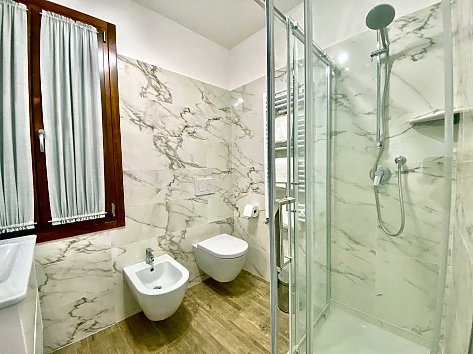 Suite House new apartments wi fi Venice island