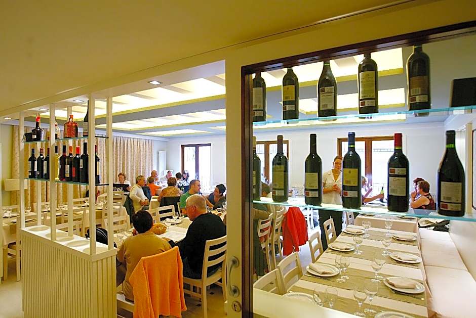 Hotel La Fonda Moreno