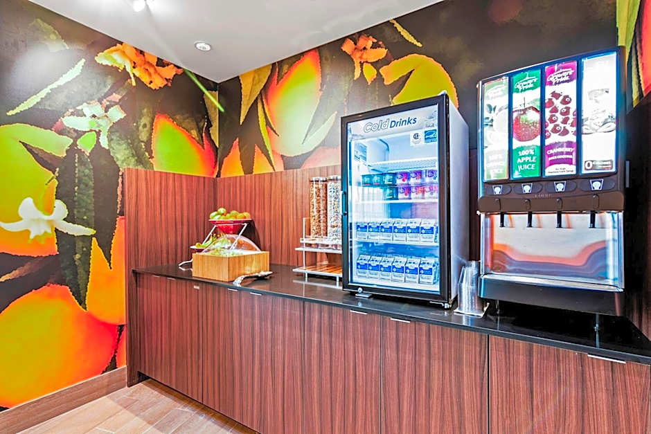 Fairfield Inn & Suites by Marriott St Petersburg North