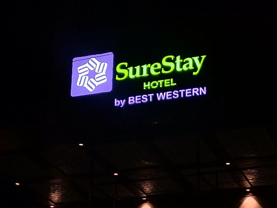 SureStay Hotel by Best Western Model Town