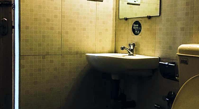 Palmgrove service villa