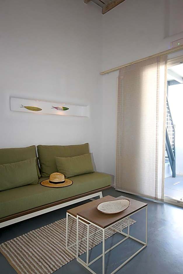 5 Traditional Suites