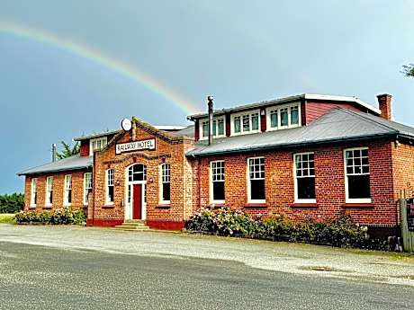 Mossburn Railway Hotel