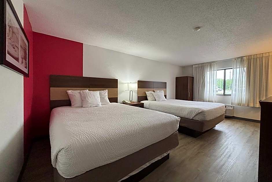 Ramada by Wyndham Effingham