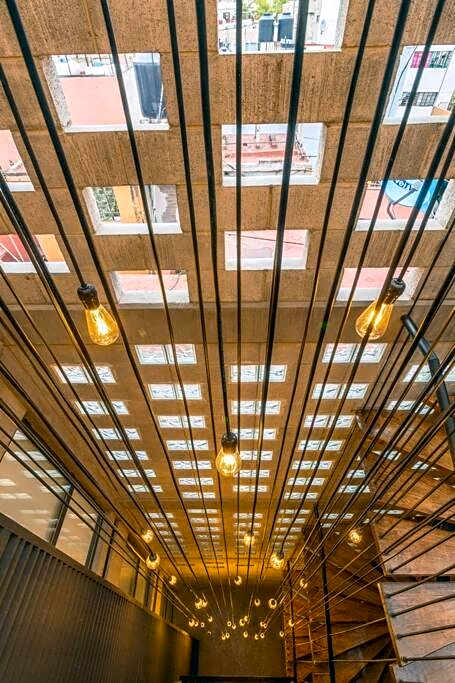 L102 New studio apt 1Bdrm 1bath AC Rooftop