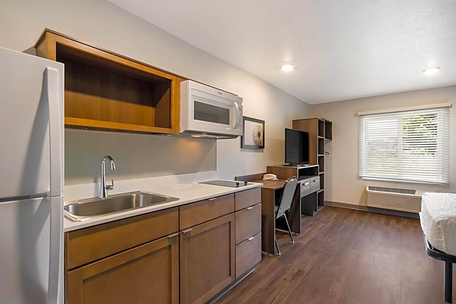 WoodSpring Suites Panama City Beach