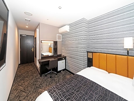 Single Room - Smoking