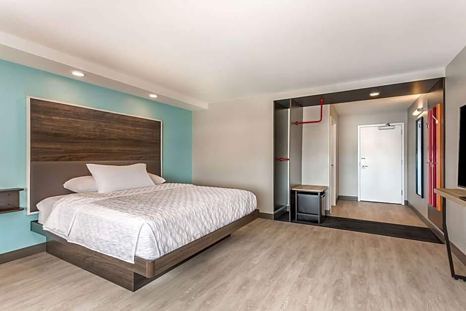 Tru By Hilton Madison West