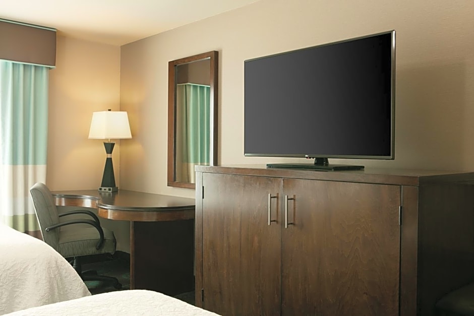 Hampton Inn and Suites - Lincoln Northeast