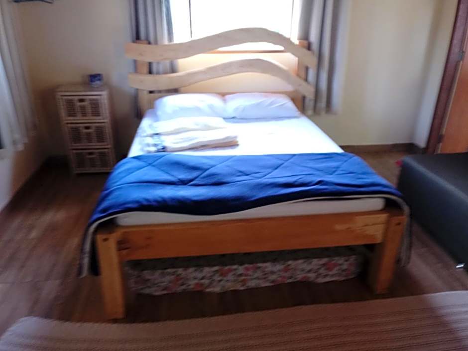 Photo 1 of 47 of 1 Bedroom Chalet