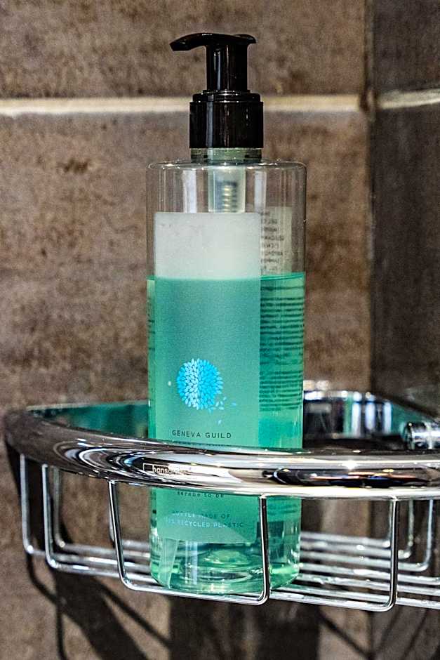 Almondsbury Inn & Lounge