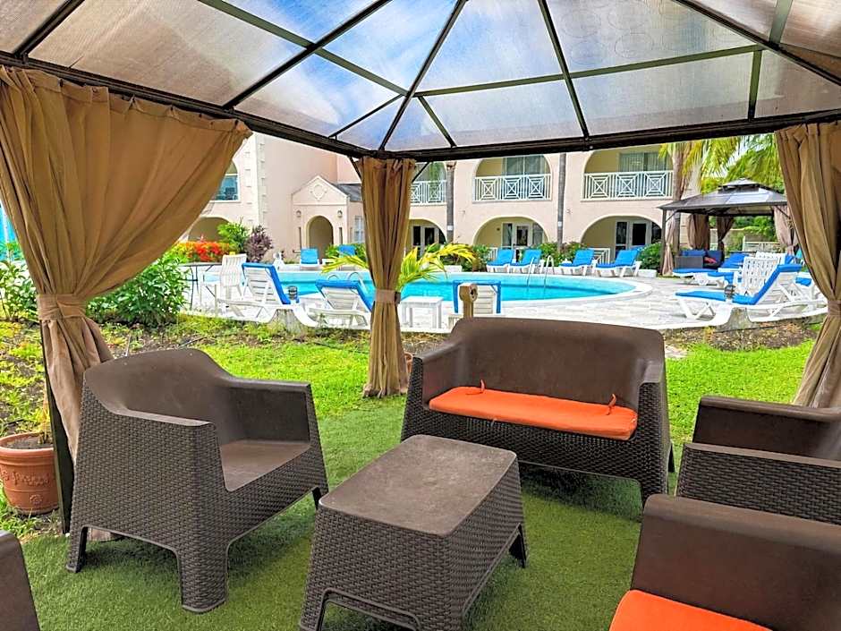 Sunbay Hotel- Daily Breakfast & Beach Access Included