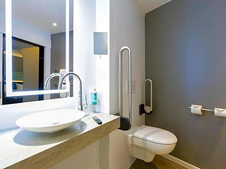 Executive Room by Luxembourgish Artist Jacques Schneider #NKLJS