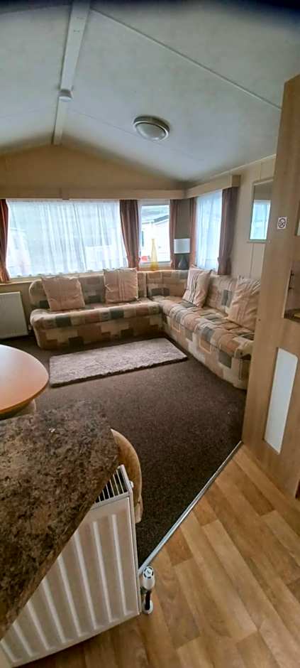 Caravan 76 snowdon summit 016