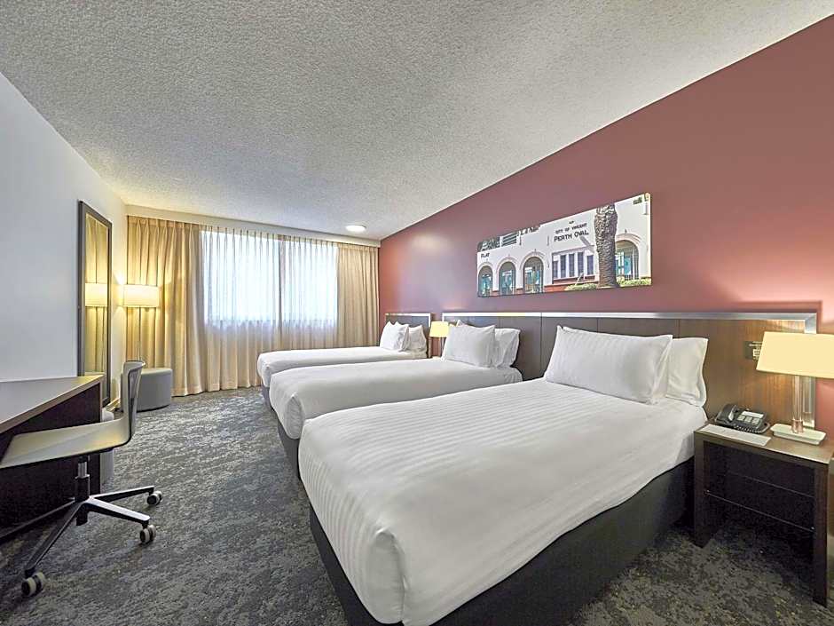 Mercure Perth On Hay