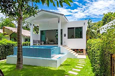 Bougain Villas Salad Beach