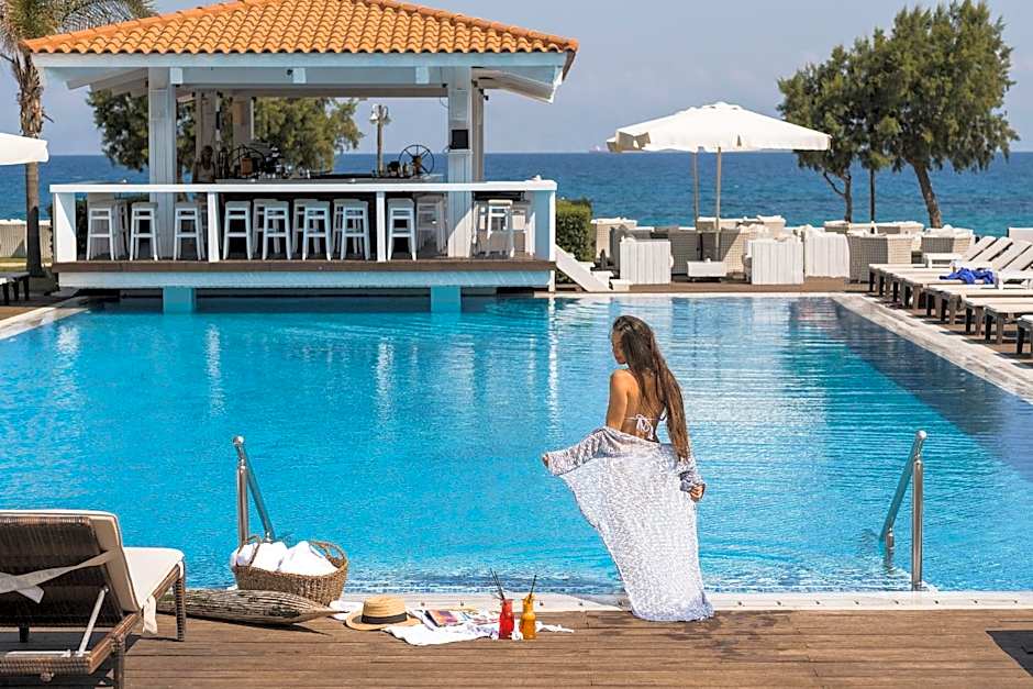 Villa Di Mare Seaside Suites