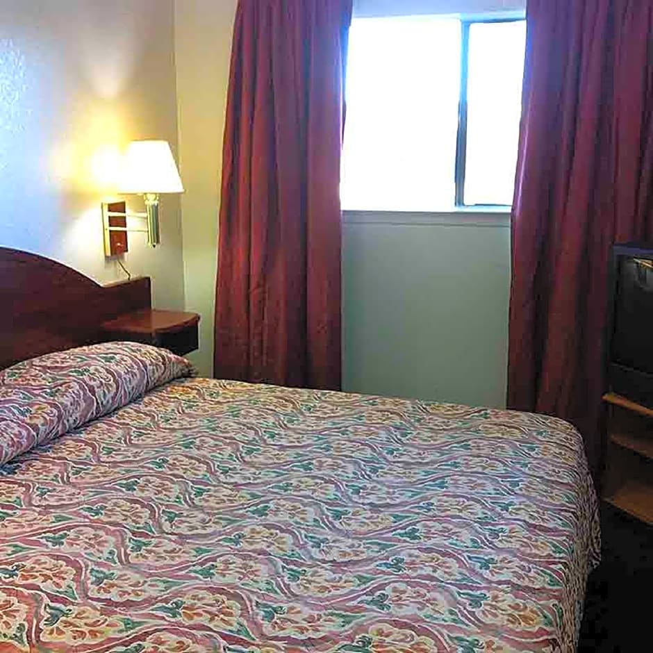 Oaktree Inn & Suites Oklahoma