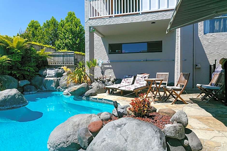 Baycrest Thermal Lodge