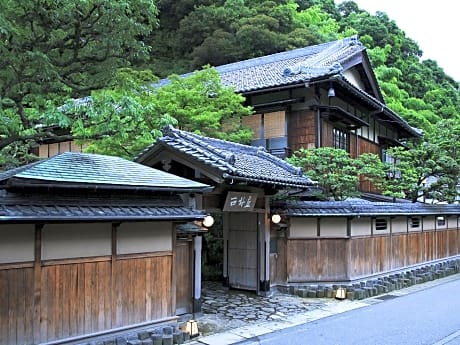 Kinosaki Onsen Nishimuraya Honkan