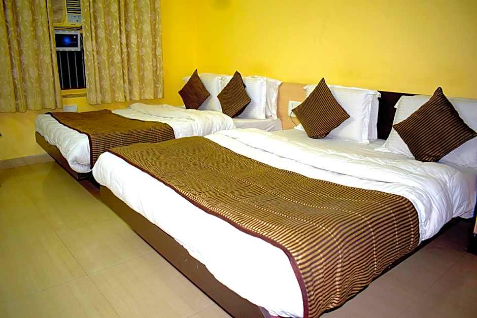 Hotel Ashapura Palace