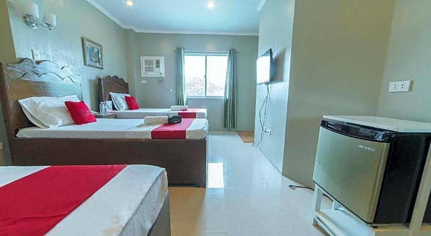 RedDoorz @ Old Buswang Road