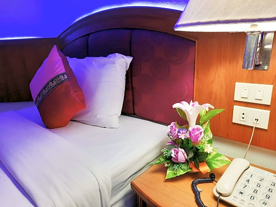 Krabi Golden Hill Hotel