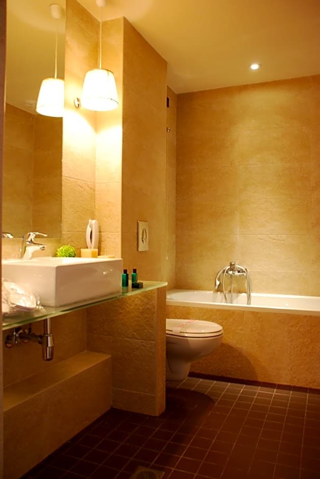 Dovitel Boutique Hotel