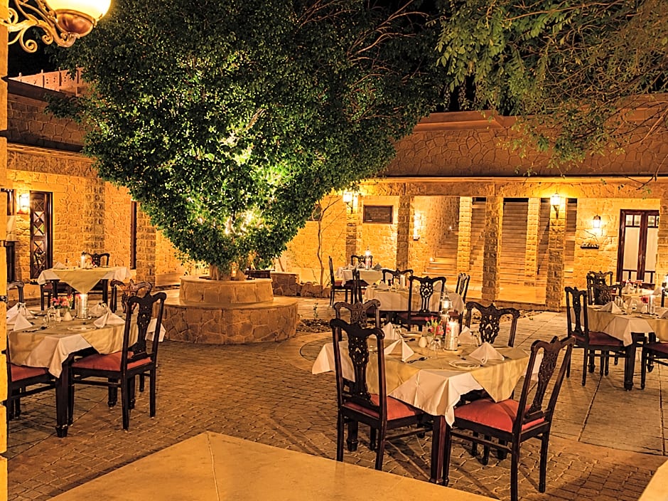 Hotel Rawal Kot