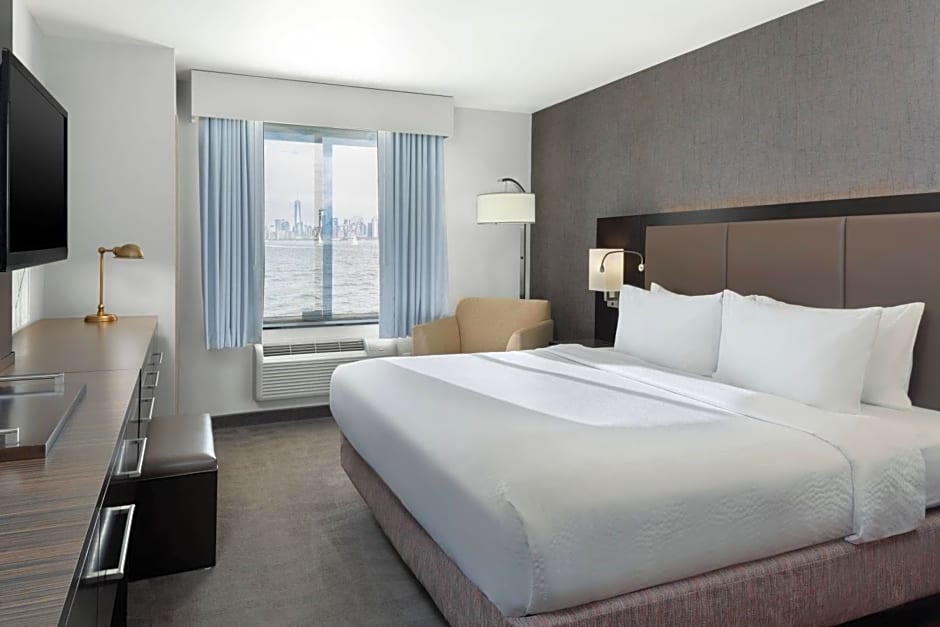 Fairfield Inn & Suites by Marriott New York Staten Island