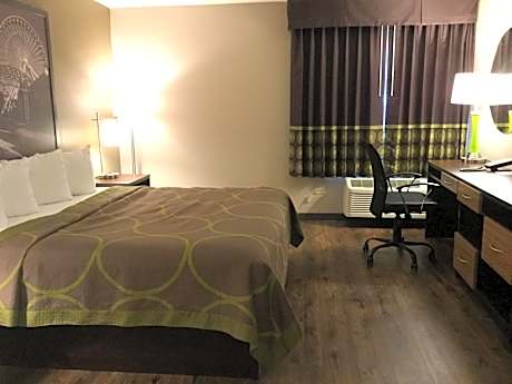 King Room - Mobility Access/Non-Smoking