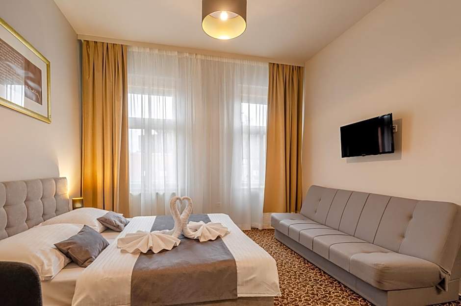 Photo 1 of 4 of Double Room