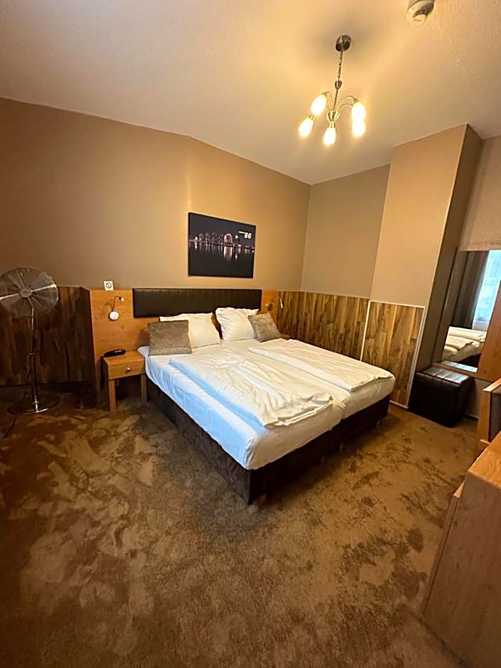 Hotel Expo Frankfurt City Centre