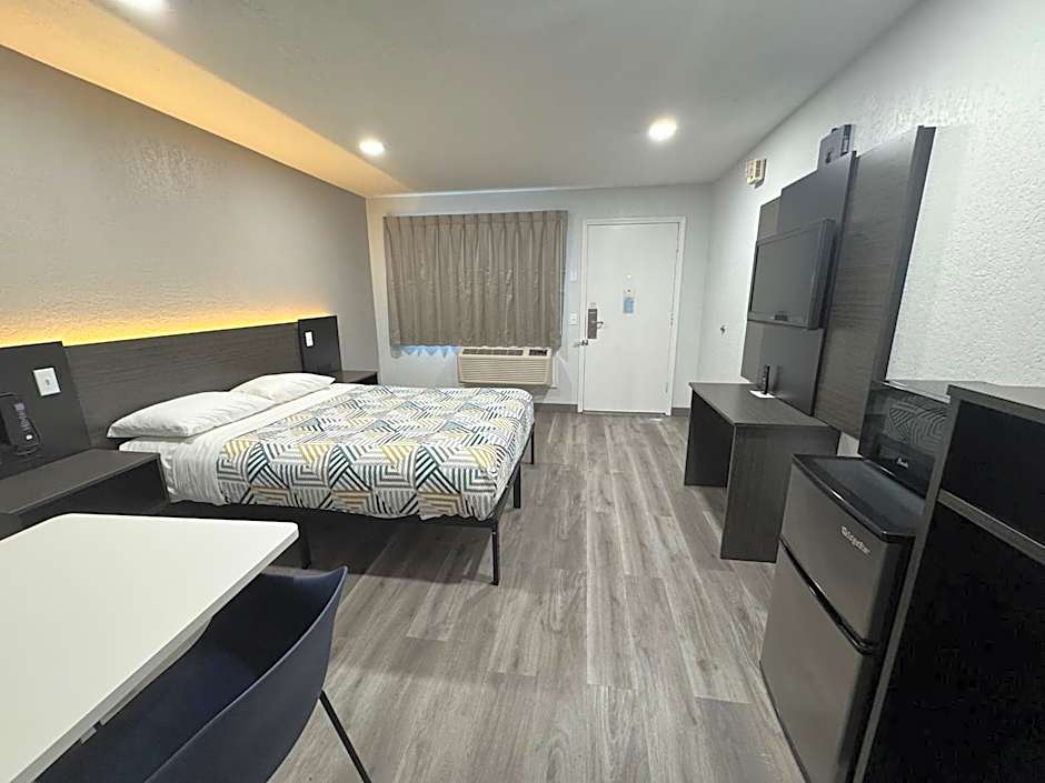 Motel 6-Willows, CA