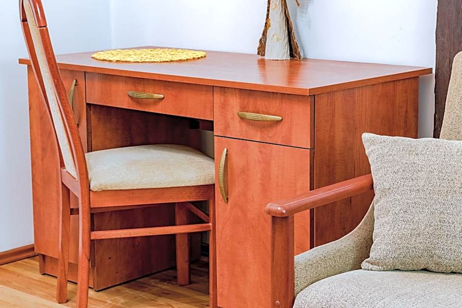 Ośrodek Szkoleniowo - Noclegowy Chojnik