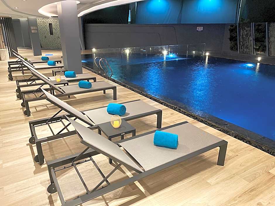 The Oceanic Sportel Phuket - SHA Extra Plus