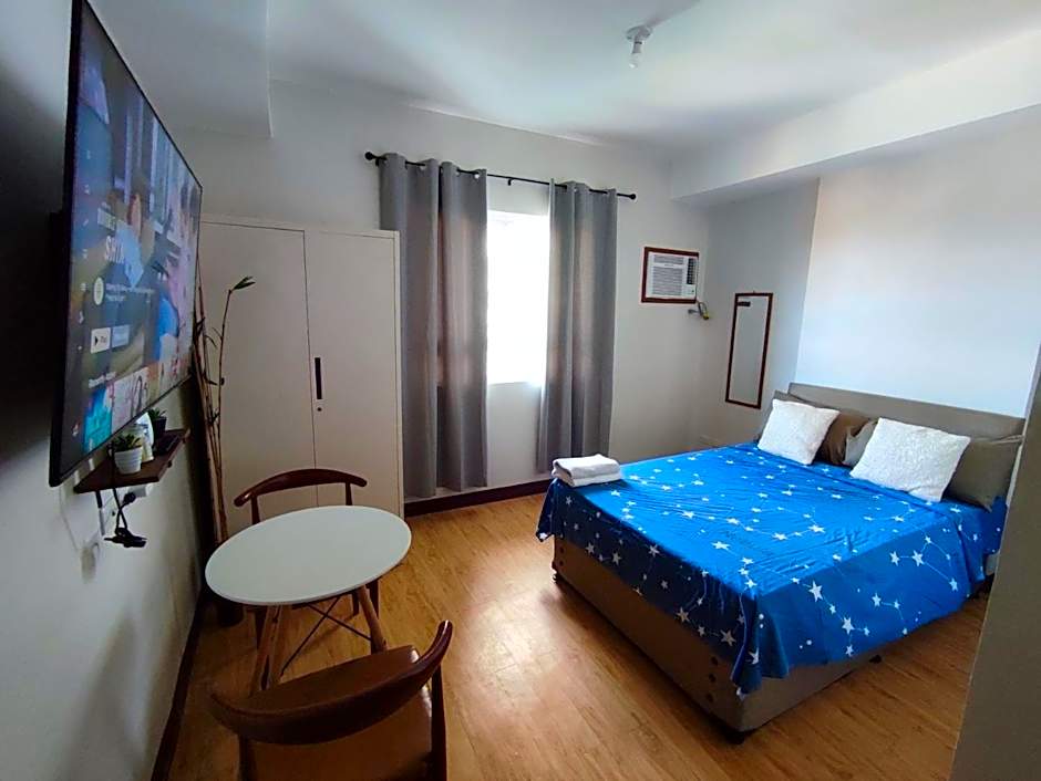 Casa Ison at MesaVerte Residences - Condo at CDO city center with free use of swimming pool