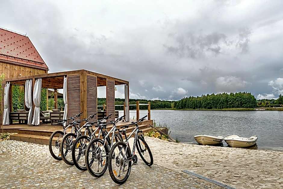 PRZYSTAŃ WYGONIN knéżka i wino