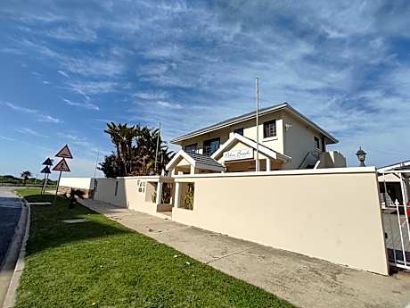 Palm Beach Guesthouse