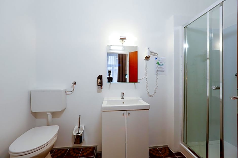 Timeout City Hotel, 5 min to city center, Self Check In