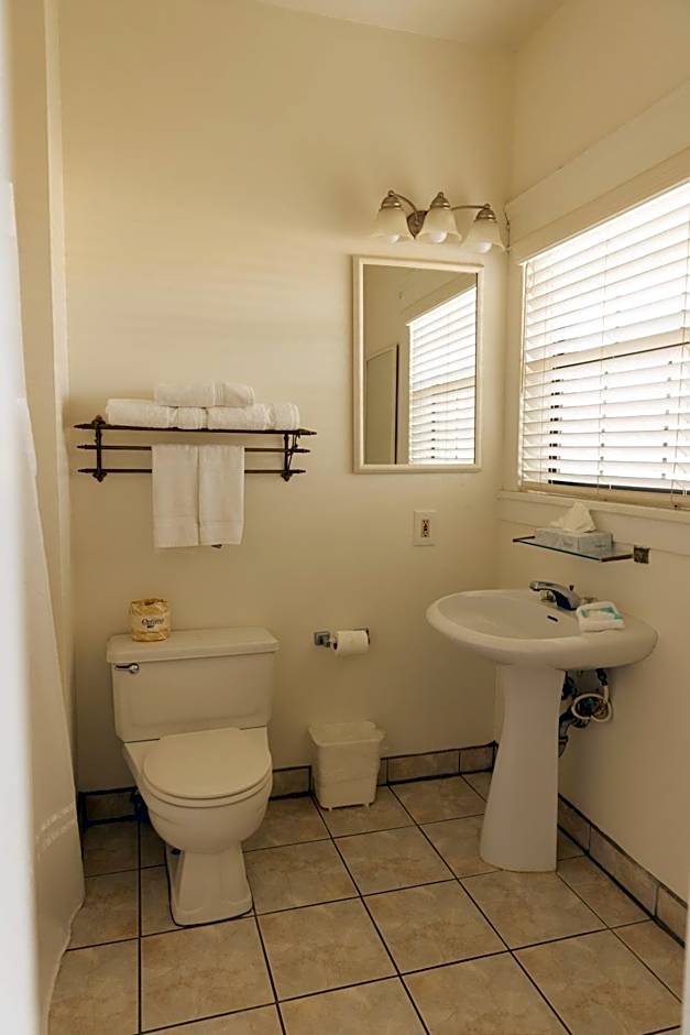 Historic Santa Maria Inn