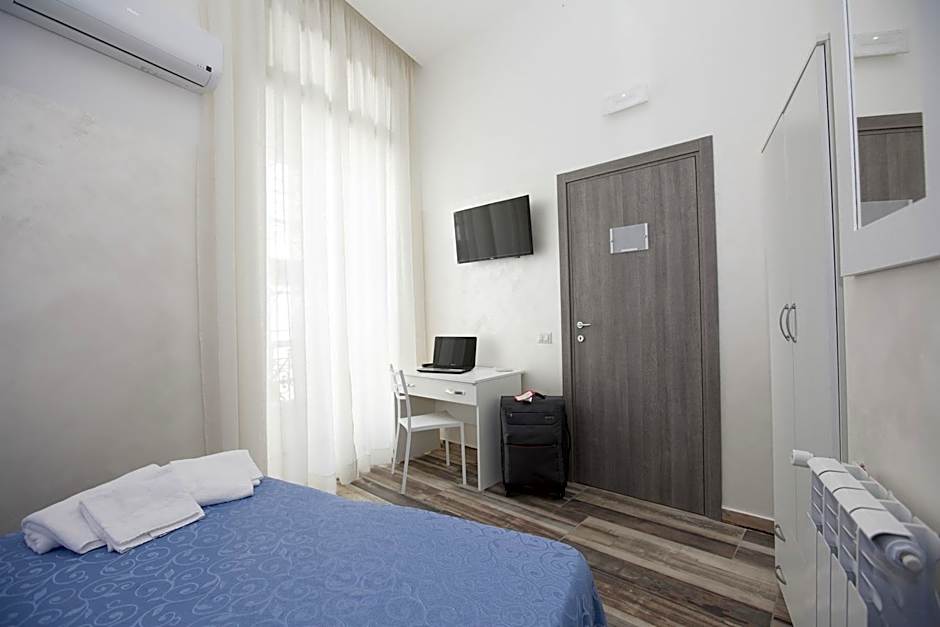 Napoli Garibaldi Square