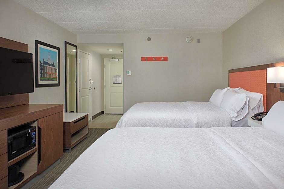 Hampton Inn By Hilton Fairfax City