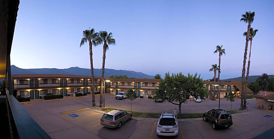 Casa Ojai Inn
