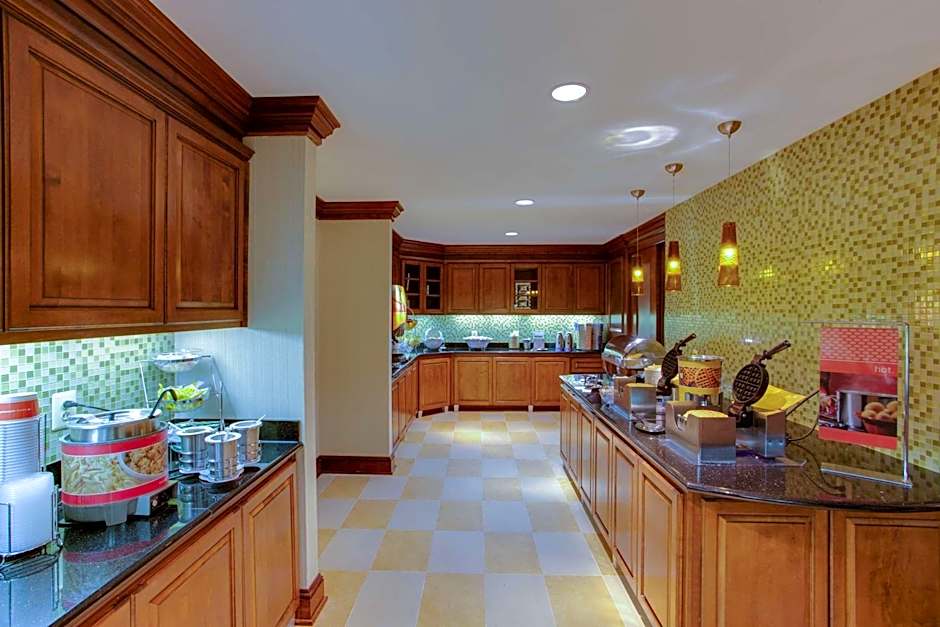 Hampton Inn By Hilton & Suites Fredericksburg South, Va