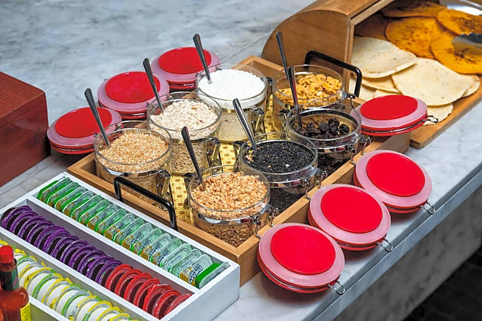 Hotel Holiday Inn Express & Suites Medellin By IHG