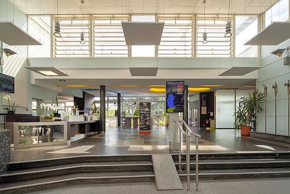 Hotel CIS Paris Maurice Ravel