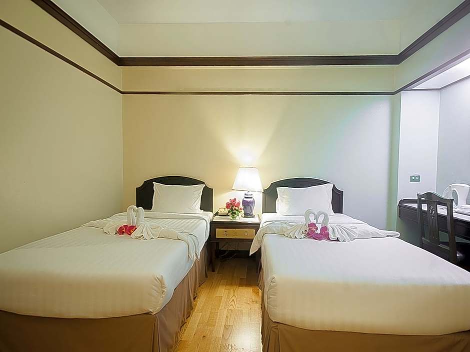 Grand Plaza Hotel
