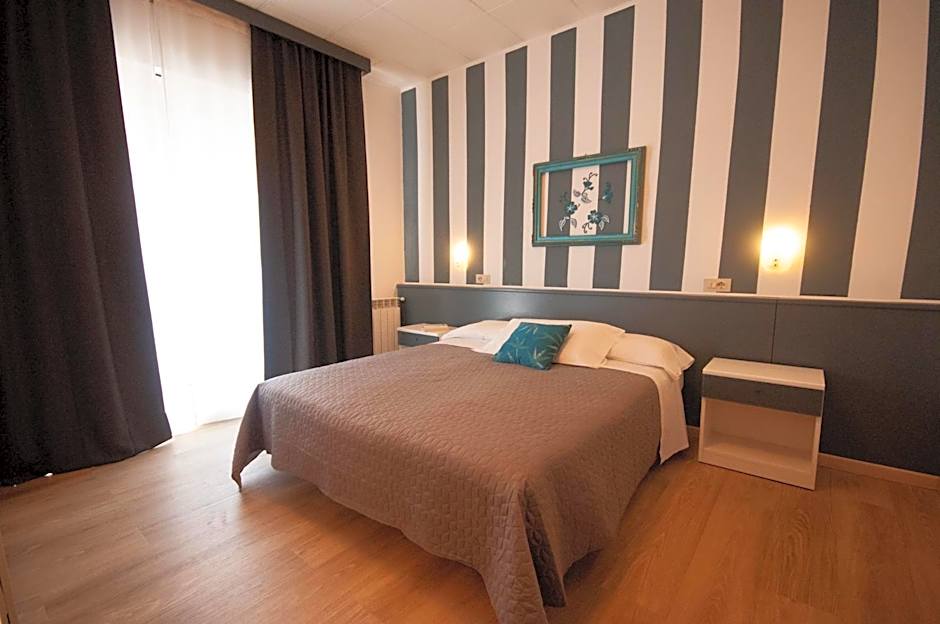 Hotel Crystal
