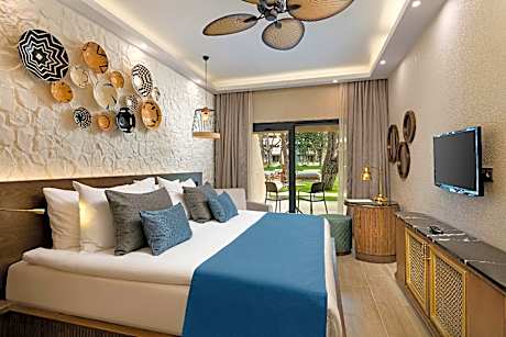Terrace Family Suite